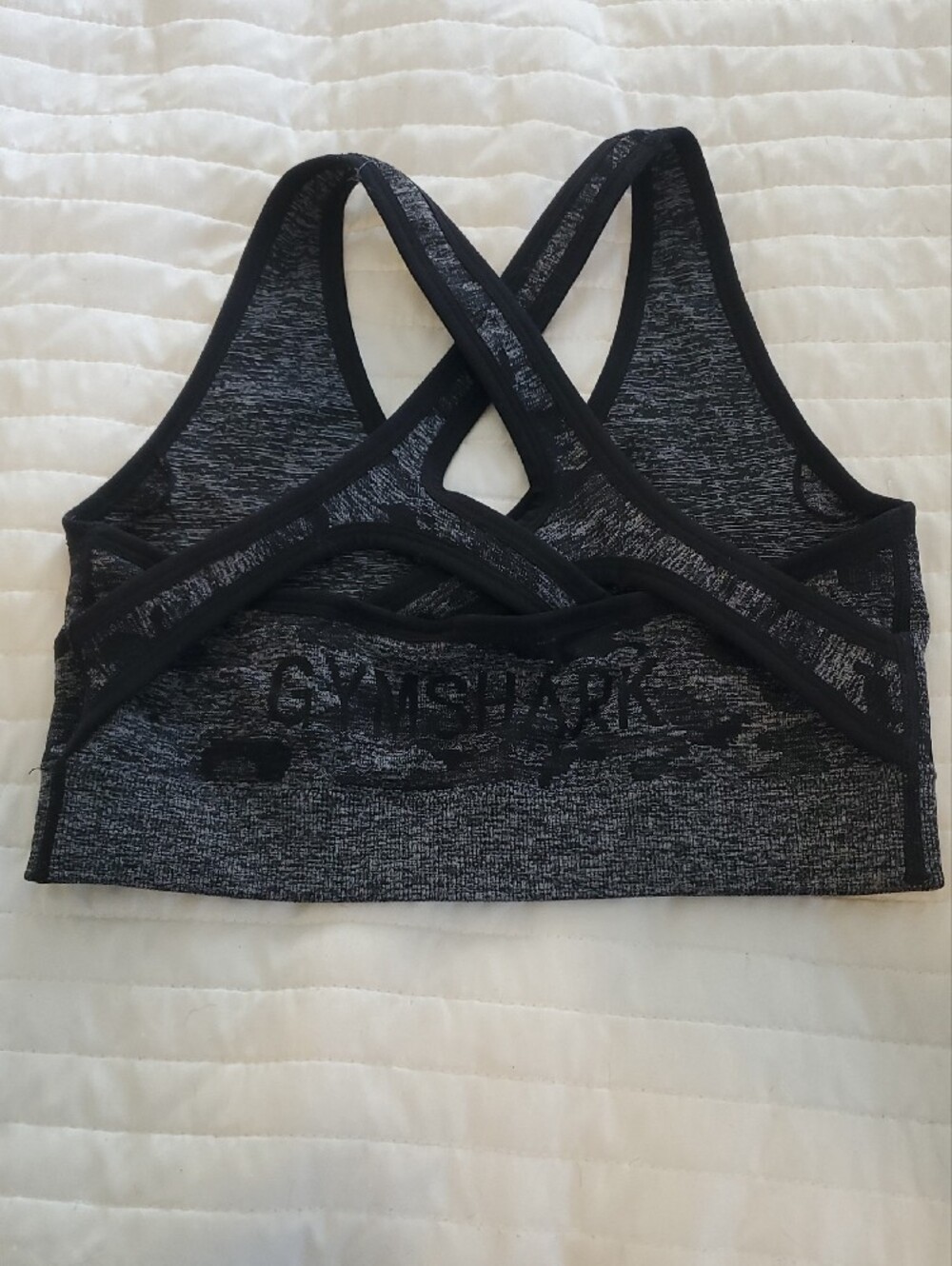 Gymshark Adapt Camo Seamless sports bra - Picture 3 of 4
